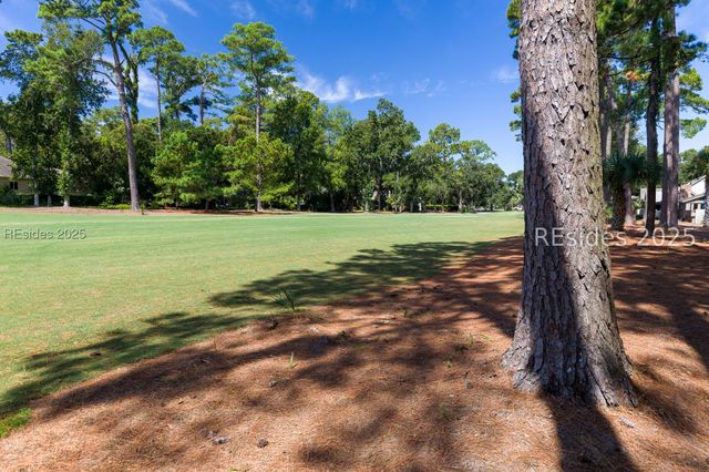 11 Muirfield Rd, Hilton Head Island, SC 29928