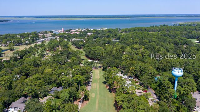 11 Muirfield Rd, Hilton Head Island, SC 29928