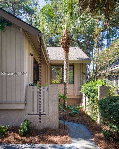 11 Muirfield Rd, Hilton Head Island, SC 29928