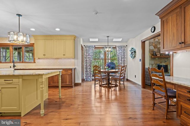 1653 WATERGLEN DR, West Chester, PA 19382