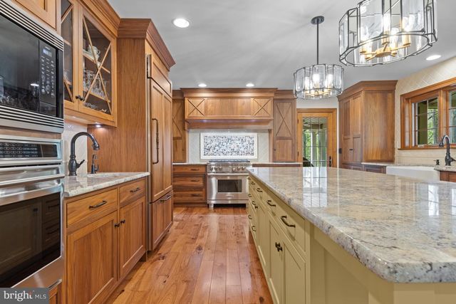 1653 WATERGLEN DR, West Chester, PA 19382