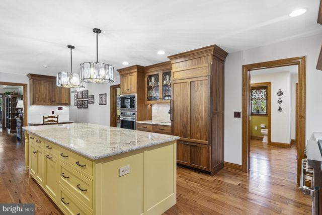 1653 WATERGLEN DR, West Chester, PA 19382