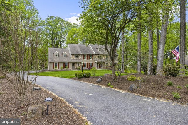 1653 WATERGLEN DR, West Chester, PA 19382