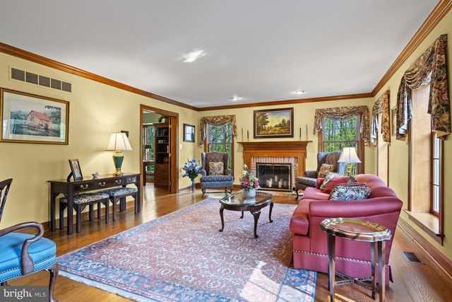 1653 WATERGLEN DR, West Chester, PA 19382