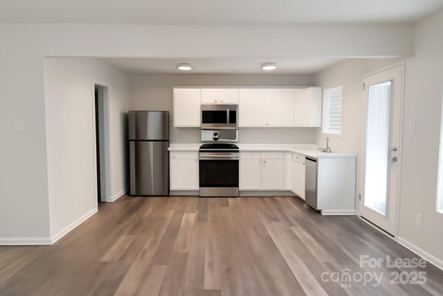 5235 Swearngan Road, Charlotte, NC 28216