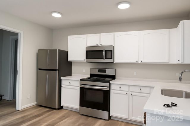 5235 Swearngan Road, Charlotte, NC 28216