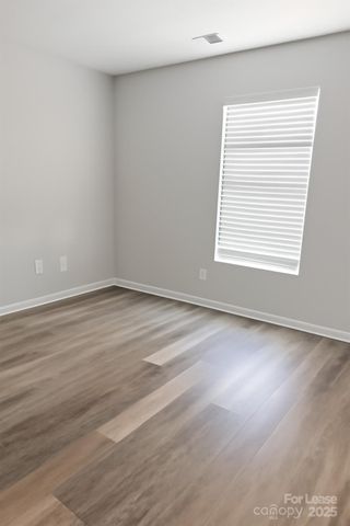 5235 Swearngan Road, Charlotte, NC 28216