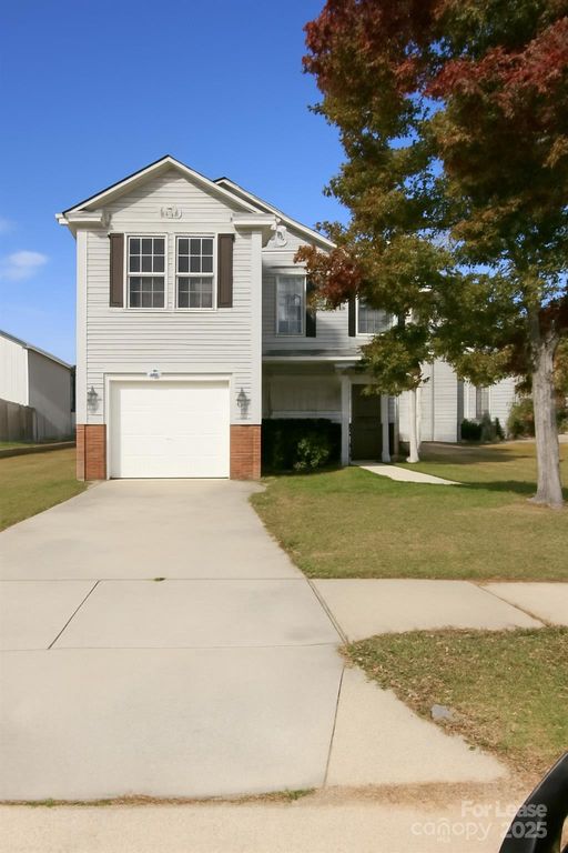 5235 Swearngan Road, Charlotte, NC 28216