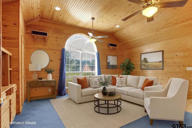 149 Pecan Street, Frankston, TX 75763