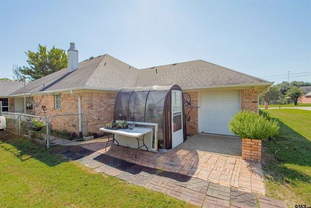 149 Pecan Street, Frankston, TX 75763