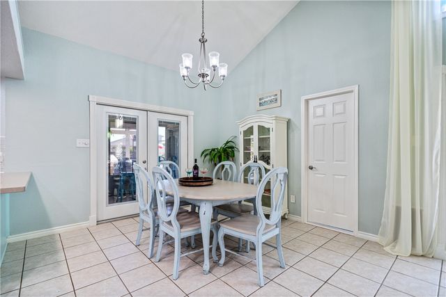 13825 Topsail St, Corpus Christi, TX 78418