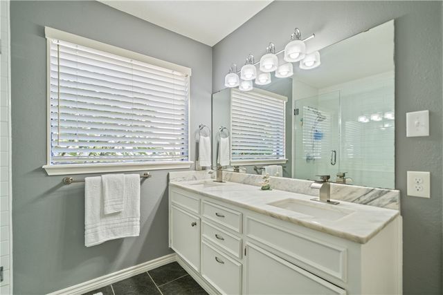 13825 Topsail St, Corpus Christi, TX 78418