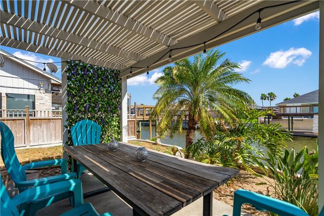 13825 Topsail St, Corpus Christi, TX 78418