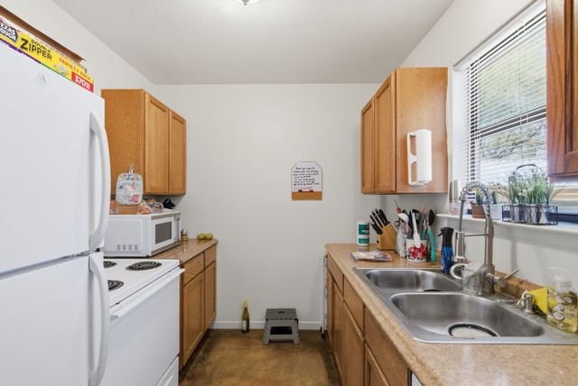 631 Coleman Street, Stephenville, TX 76401