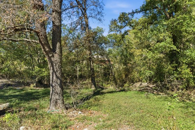 631 Coleman Street, Stephenville, TX 76401