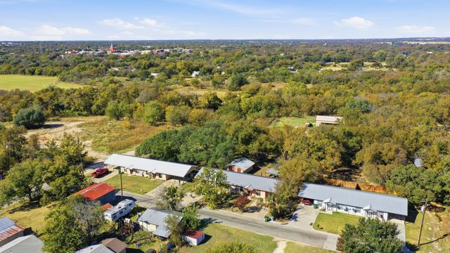 631 Coleman Street, Stephenville, TX 76401