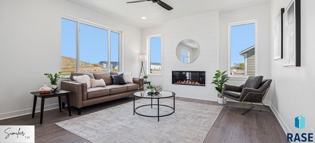 312 S Willow Spring Dr Drive, Sioux Falls, SD 57110