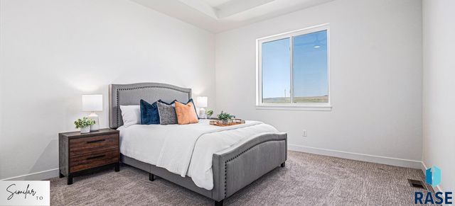 312 S Willow Spring Dr Drive, Sioux Falls, SD 57110