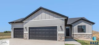 312 S Willow Spring Dr Drive, Sioux Falls, SD 57110