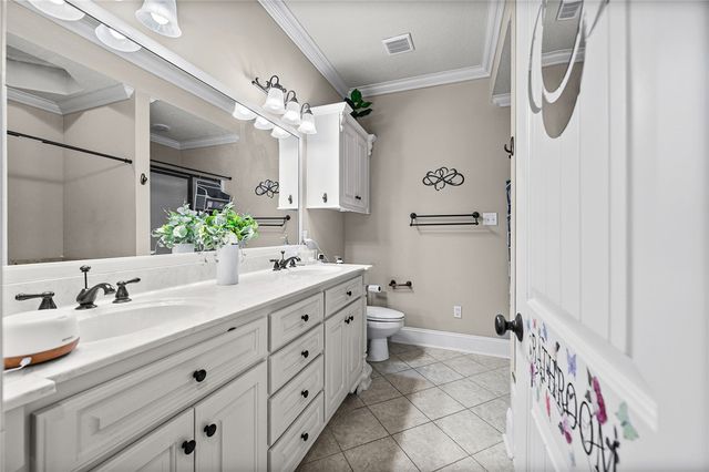 437 Ambiance Drive, Spartanburg, SC 29301