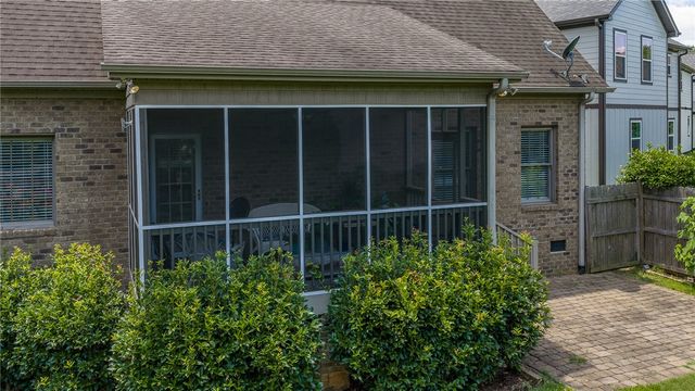 437 Ambiance Drive, Spartanburg, SC 29301
