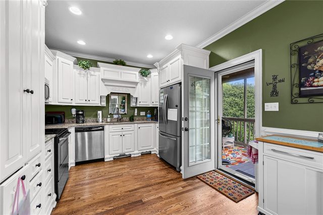 437 Ambiance Drive, Spartanburg, SC 29301