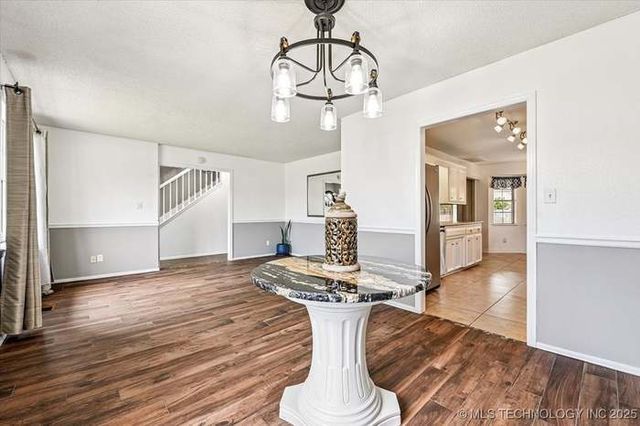 6310 S 72nd Place, Tulsa, OK 74133