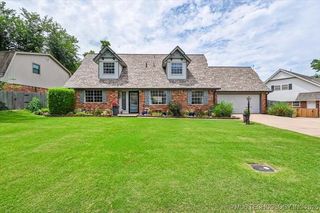 6310 S 72nd Place, Tulsa, OK 74133