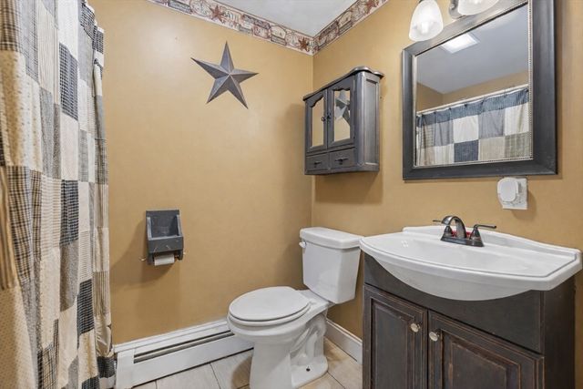 76 Liberty St, New Bedford, MA 02740