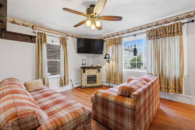 76 Liberty St, New Bedford, MA 02740