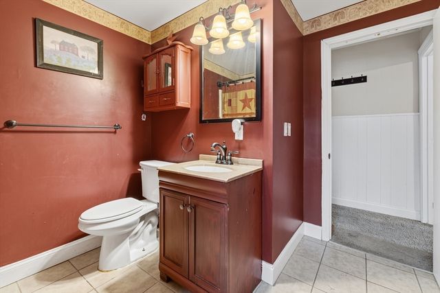 76 Liberty St, New Bedford, MA 02740