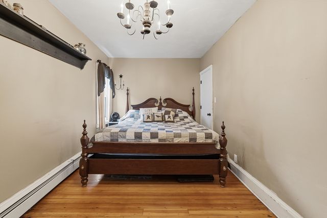 76 Liberty St, New Bedford, MA 02740