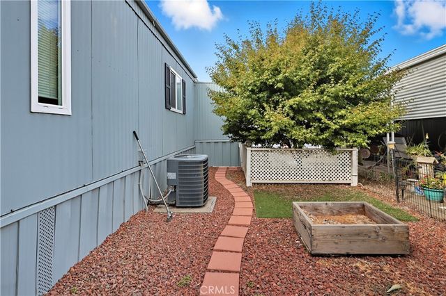 2240 Golden Oak Lane 14, Merced, CA 95341