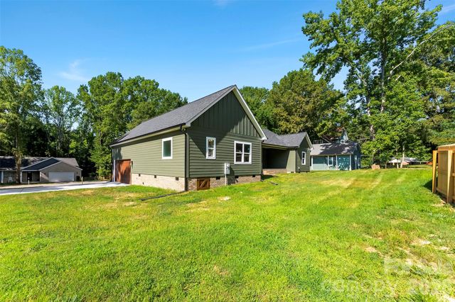 153 Reading Street, York, SC 29745