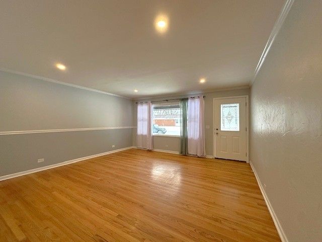 1229 Algonquin Drive, Elgin, IL 60120