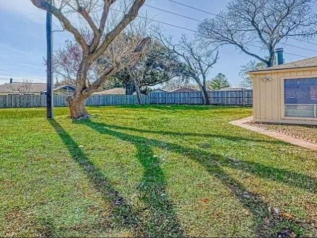 3610 Vineyard Drive, Houston, TX 77082