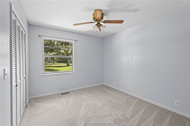 999 S Curtis Avenue, Pea Ridge, AR 72751