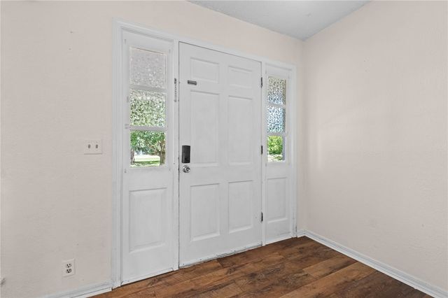 999 S Curtis Avenue, Pea Ridge, AR 72751