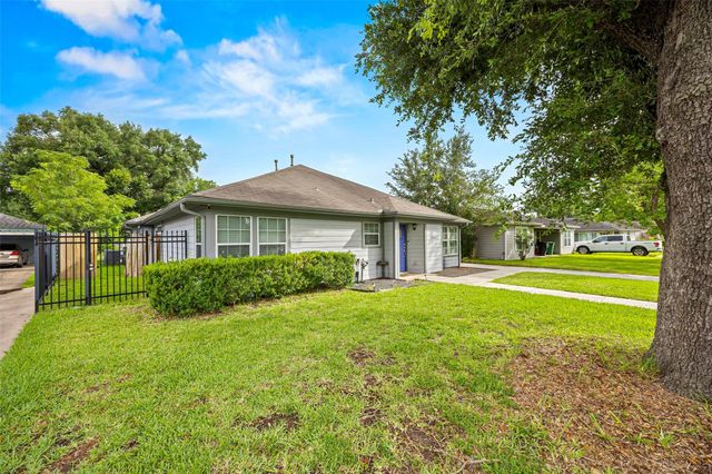4914 Ventura Lane, Houston, TX 77021