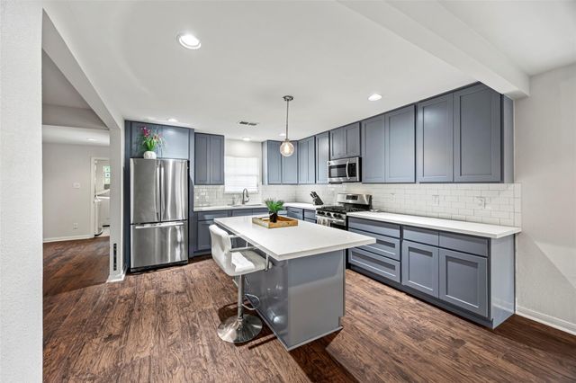 4914 Ventura Lane, Houston, TX 77021