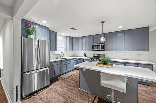 4914 Ventura Lane, Houston, TX 77021