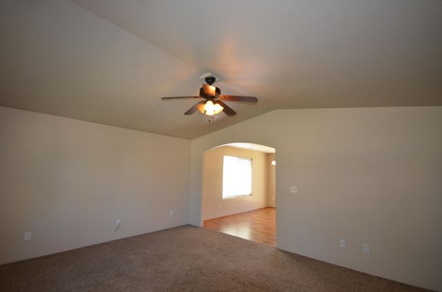 3512 Avenue H, White City, OR 97503