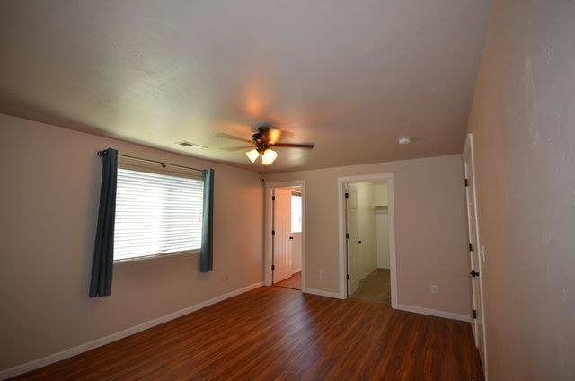 3512 Avenue H, White City, OR 97503