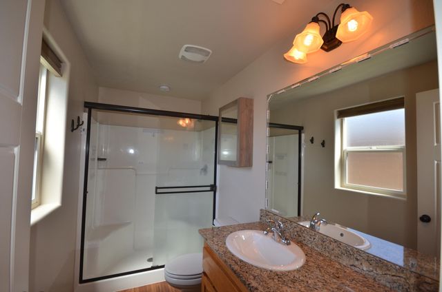 3512 Avenue H, White City, OR 97503