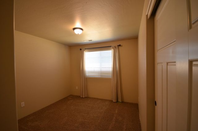 3512 Avenue H, White City, OR 97503