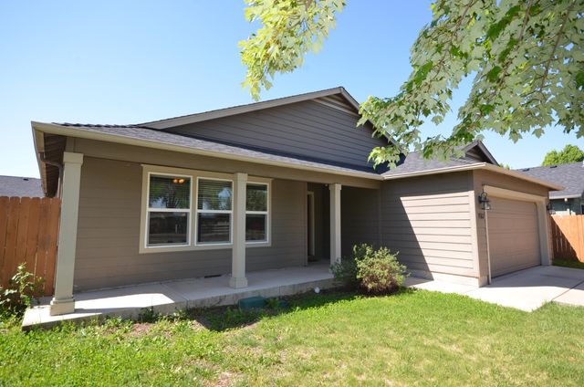 3512 Avenue H, White City, OR 97503