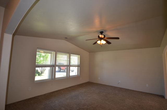 3512 Avenue H, White City, OR 97503