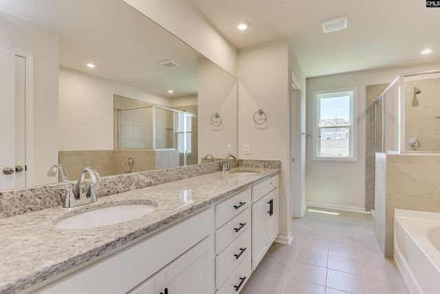 136 Bloomsbury Drive, Lexington, SC 29073