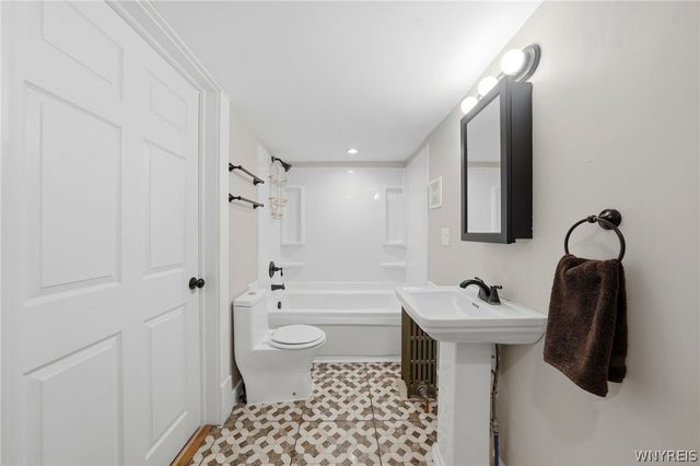 9361 Route 240, Ashford, NY 14171