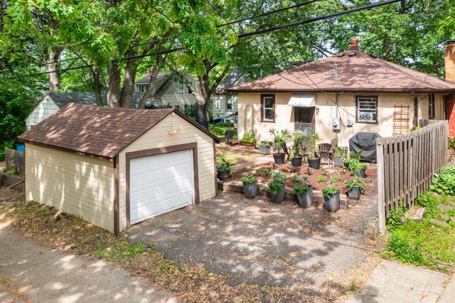 3331 Beard Avenue N, Robbinsdale, MN 55422